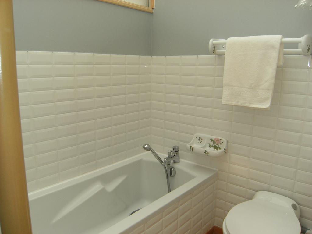 B&B Le Relais Du Mont Chauve Caumont-Sur-Aure Exterior photo