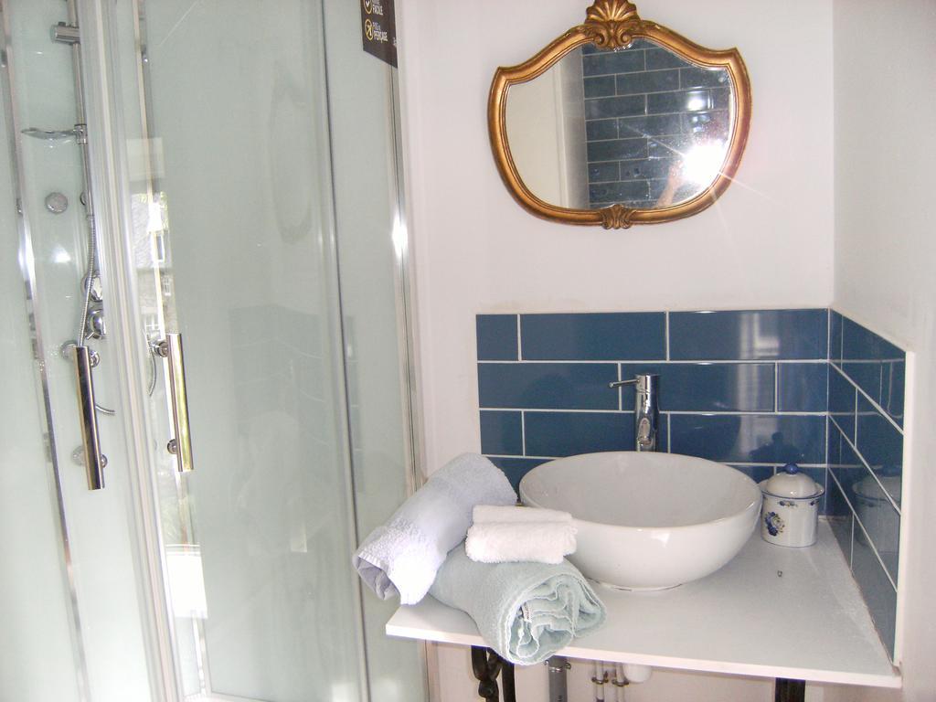 B&B Le Relais Du Mont Chauve Caumont-Sur-Aure Exterior photo